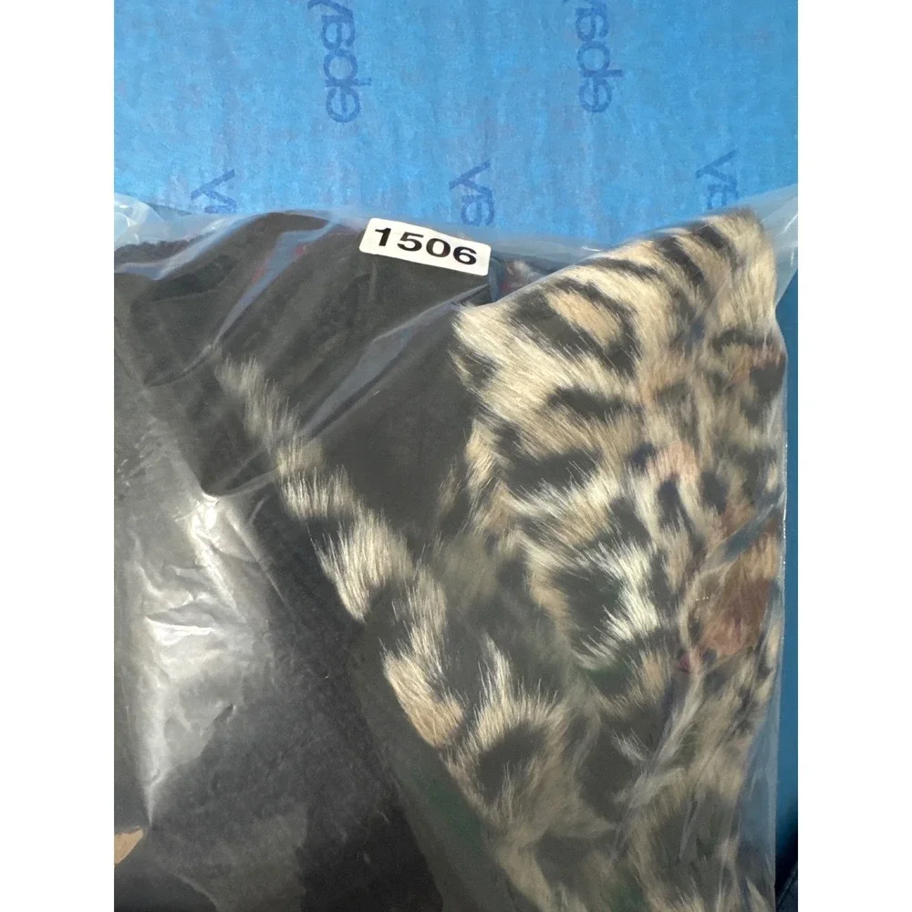 Chico's Faux Fur Vest Womens 2 Black Leopard‎ Print Excellent Knit Open Front
